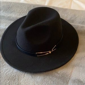 Black felt hat
